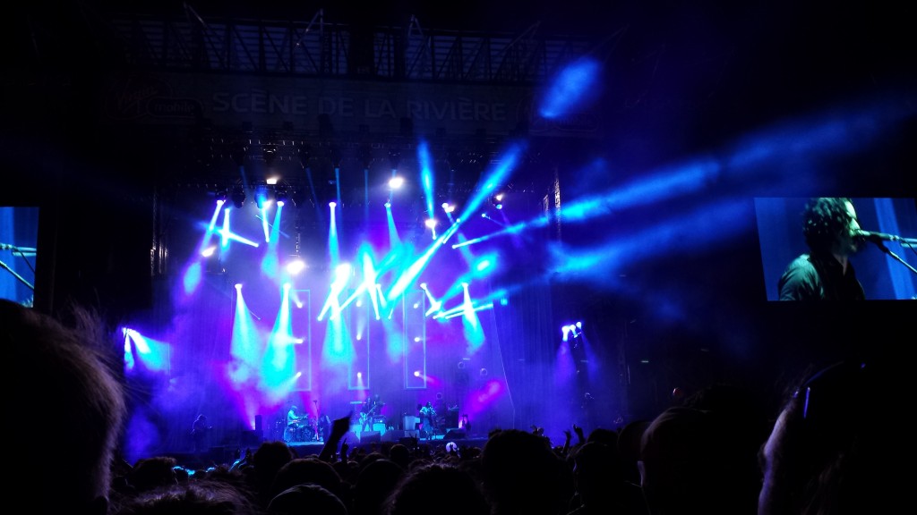 Jack White preforming - I got the vibe that he is in love with his violinist, Lillie Mae Rische. You heard it here first, folks.