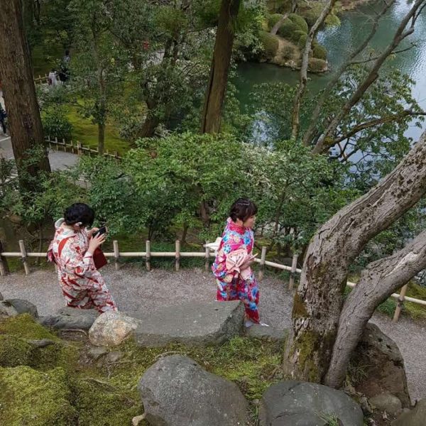 Japanese women in yukata